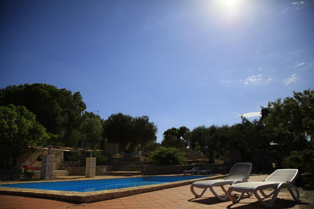 Bed and Breakfast Contrada Borgin Marina Di Pescoluse Exterior foto